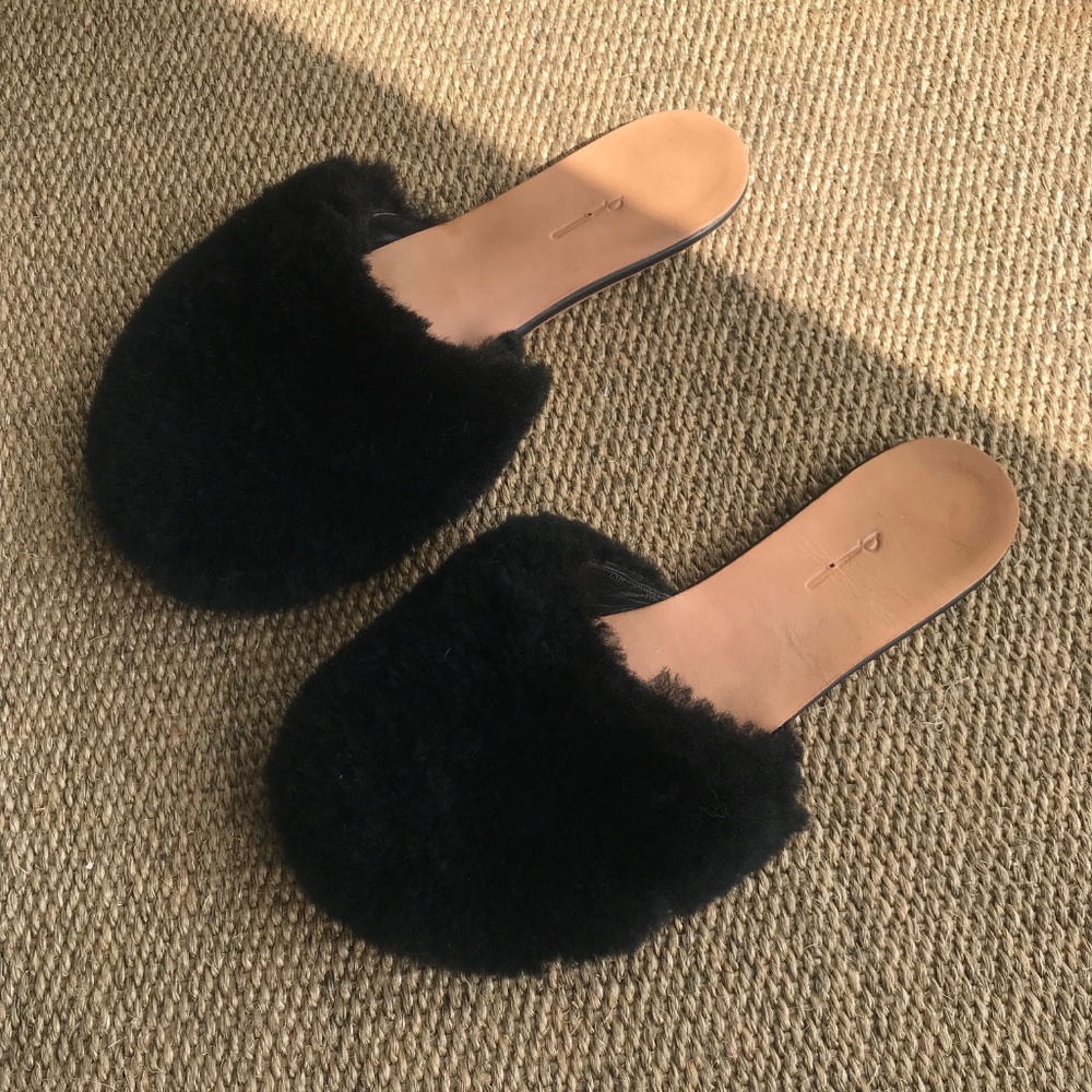 The Palatines faux fur flat sandals